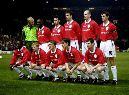 滑世界杯首 滑世界杯首